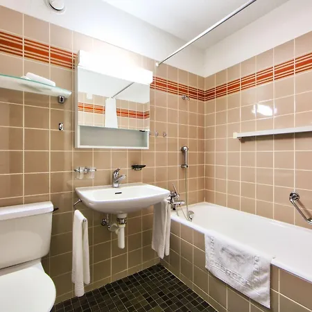 Ringstrasse 324 By Interhome شقة لوكباد